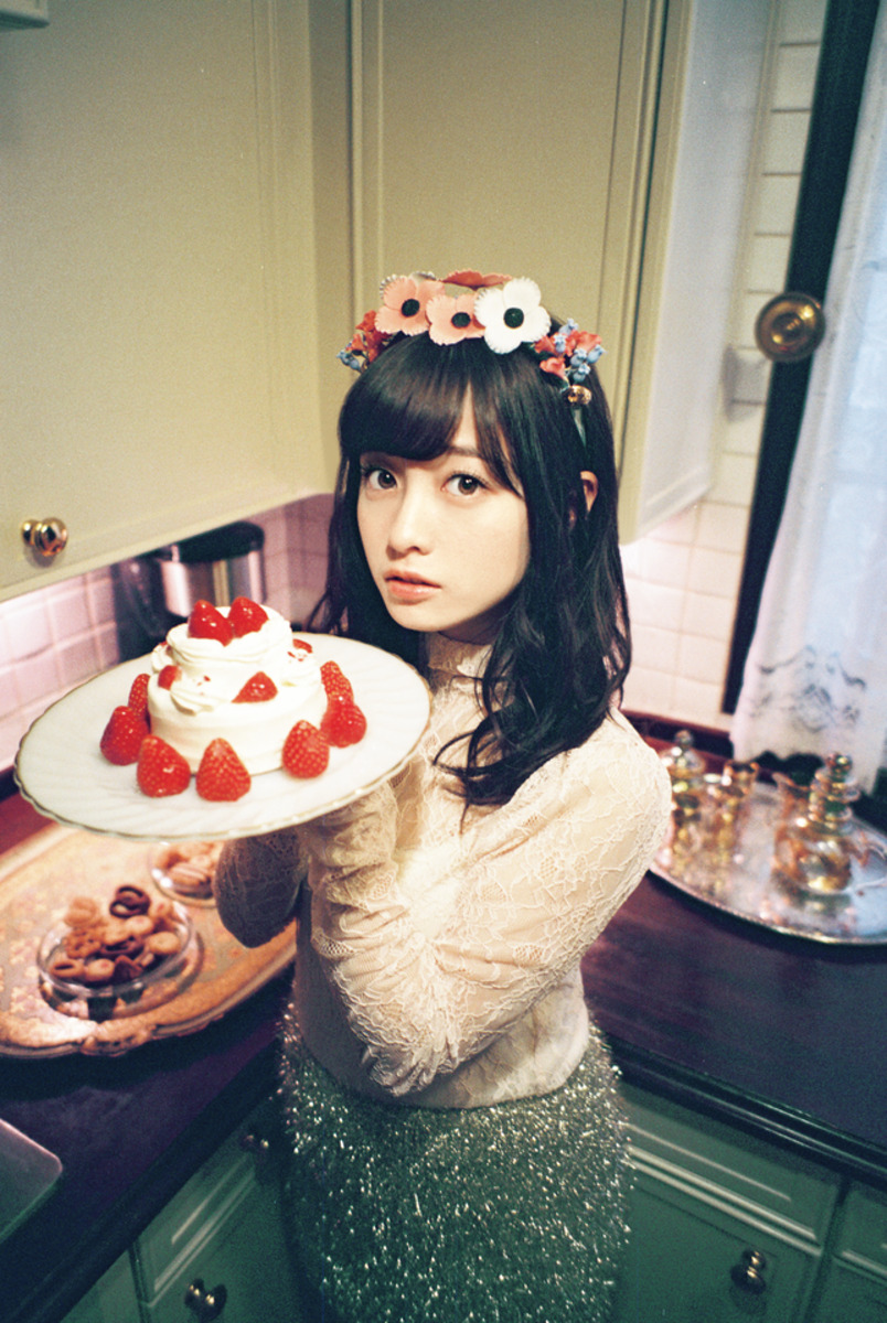 bis, Jan.2019 – Kanna Hashimoto